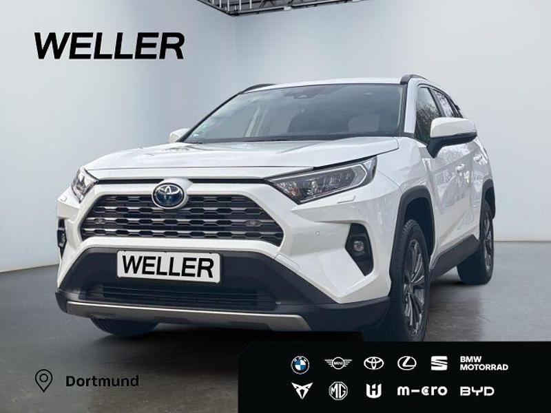 Weiss Gebraucht 2022 Toyota RAV4 Hybrid Team SUV | 31.990 € (Superpreis) - Bild 1/3