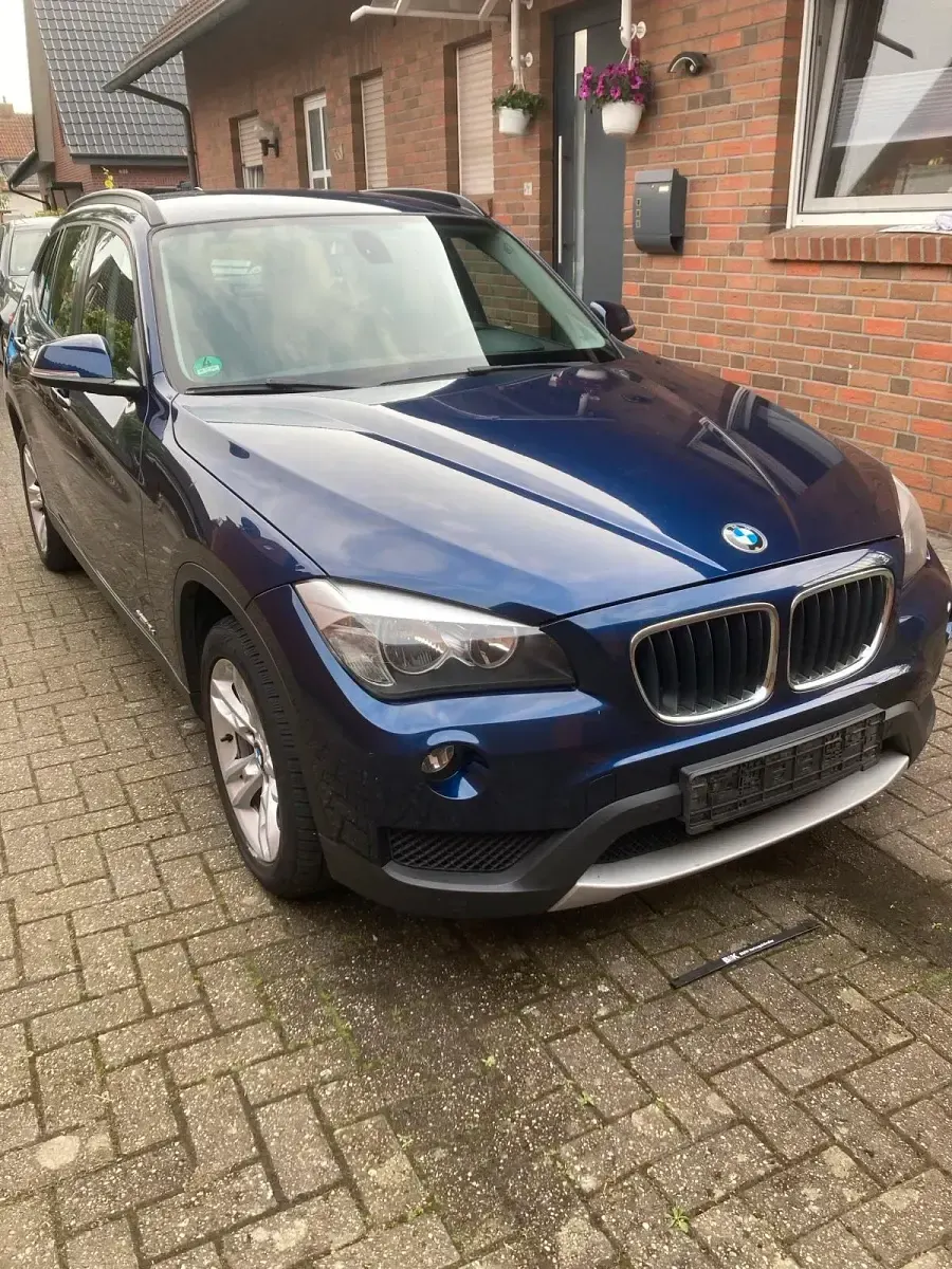 Gebraucht BMW X1 143 PS (105 kW) 2014 Blau SUV