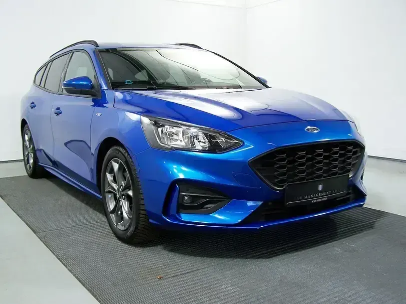 Gebraucht Ford Focus ST-Line 150 PS (110 kW) 2019 Blau Limousine