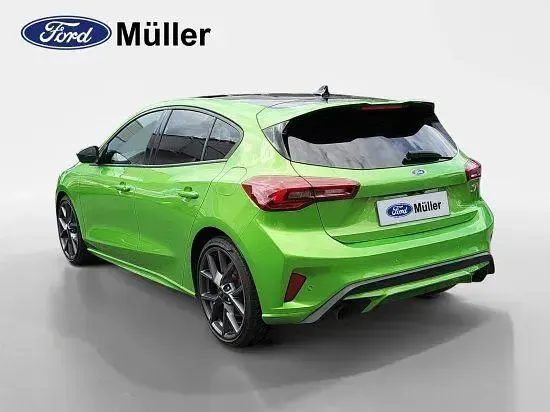 Gebraucht Ford Focus ST 280 PS (205 kW) 2024 Grün Limousine