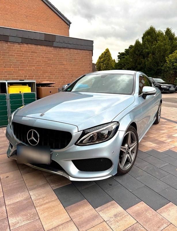 Usata Mercedes 220 2017 Argento Coupé