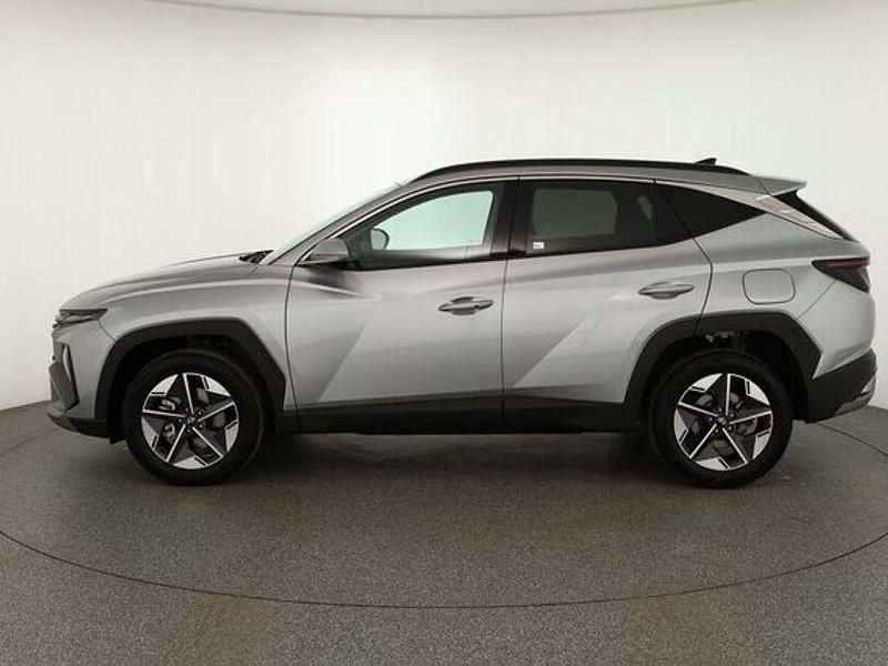 Neu Hyundai Tucson 215 PS (158 kW) 2025 Silber SUV