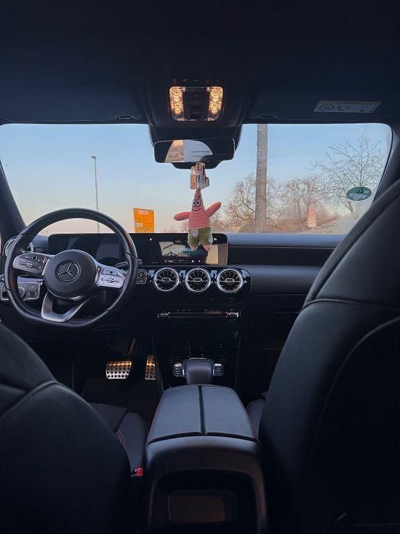 Gebraucht Mercedes A220 AMG line 190 PS (139 kW) 2021 Weiß Limousine