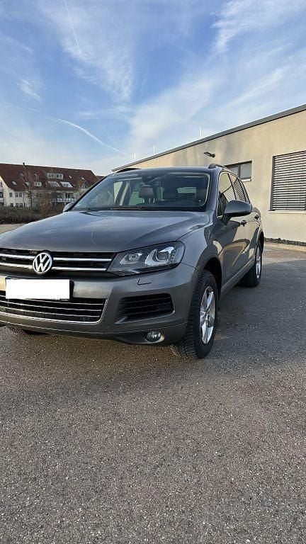 Gebraucht VW Touareg 245 PS (180 kW) 2012 Grau SUV