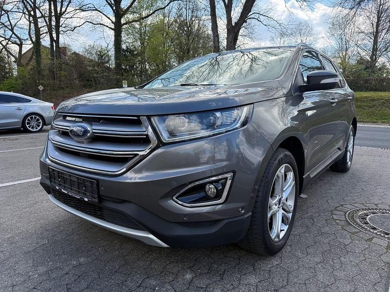Second-hand Ford Edge Titanium 209 CP (153 kW) 2017 Gri SUV