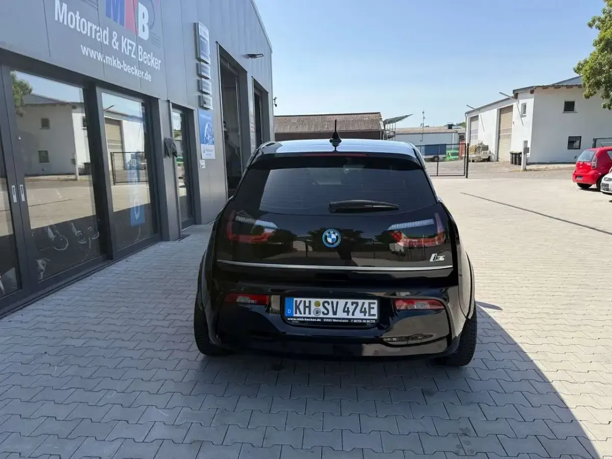 Gebraucht BMW i3 Performance 135 kW (184 PS) 2022 Schwarz Kleinwagen