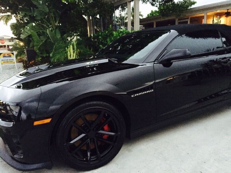 Schwarz Gebraucht 2013 Chevrolet Camaro ZL1 Cabrio | 56.900 € - Bild 1/4
