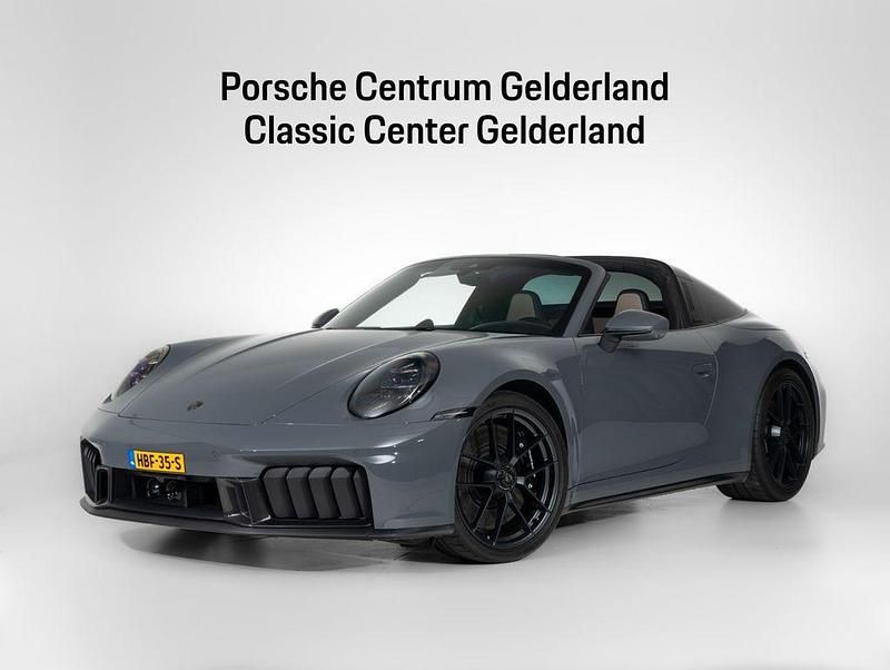 Gebraucht Porsche 911 541 PS (397 kW) 2025 Grau Cabrio