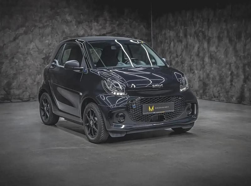 Gebraucht Smart ForTwo Coupé Pure 60 kW (82 PS) 2024 Schwarz Coupé
