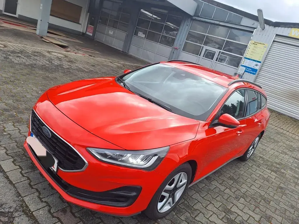 Brugt Ford Focus Cool & Connect 120 HK (88 kW) 2022 Rød Stationcar