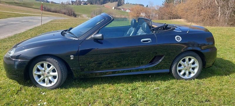 Second-hand MG TF 116 CP (85 kW) 2004 Negru Cabrio