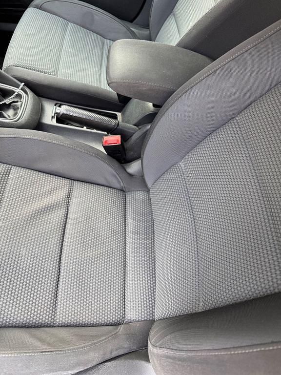 Gebraucht VW Golf VI Trendline 80 PS (58 kW) 2010 Blau Kleinwagen