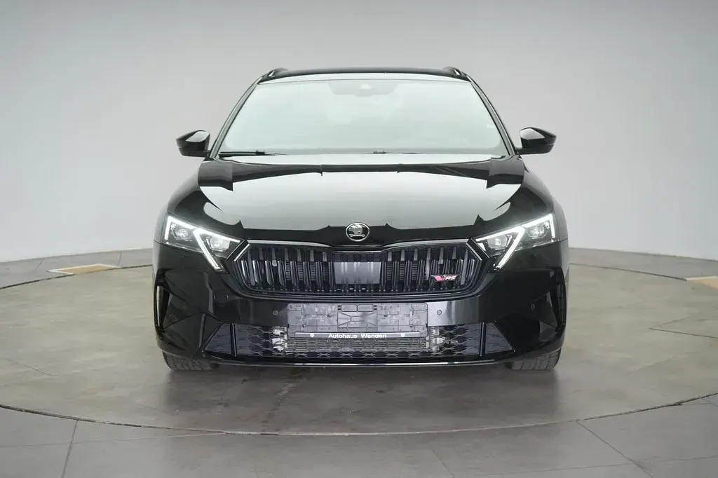 Gebraucht Skoda Octavia RS 265 PS (194 kW) 2025 Schwarz Limousine