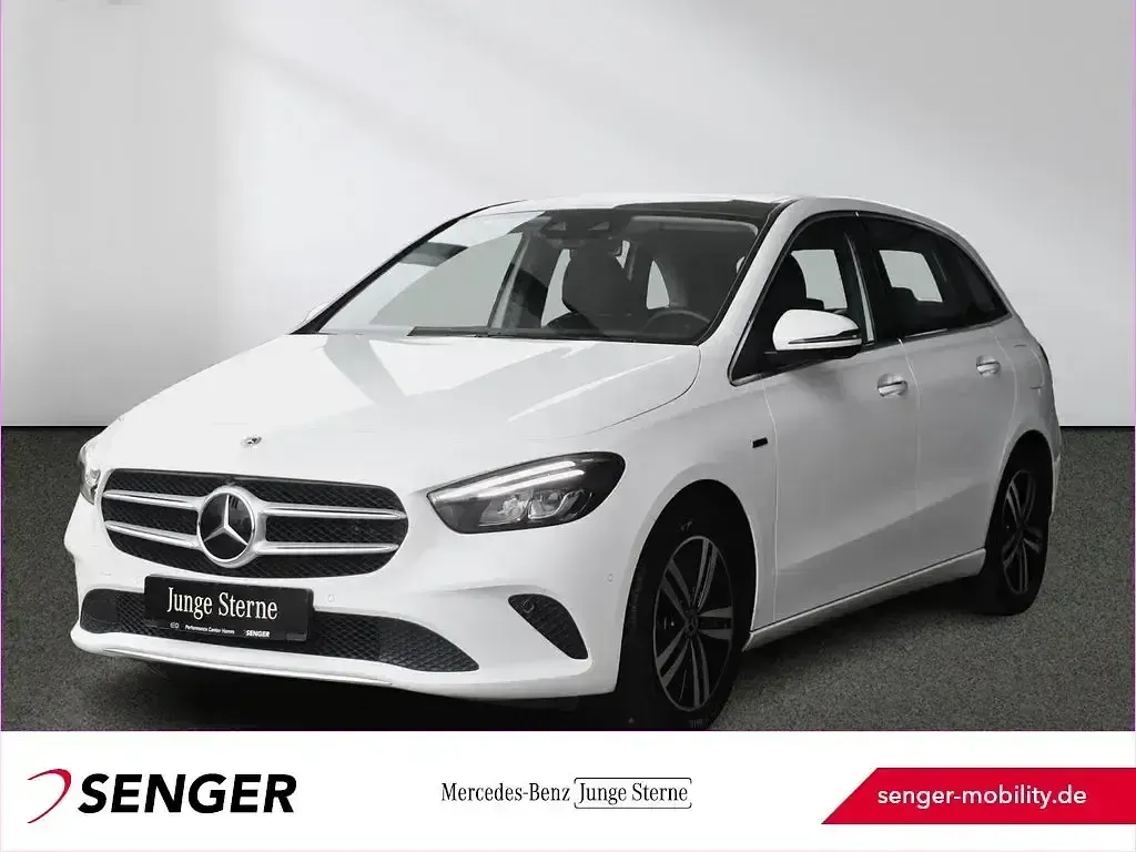 Używany Mercedes B250e Progressive 160 KM (117 kW) 2021 Minivan