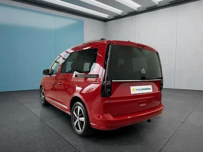 Gebraucht VW Caddy 122 PS (89 kW) 2023 Rot Van / Kleinbus