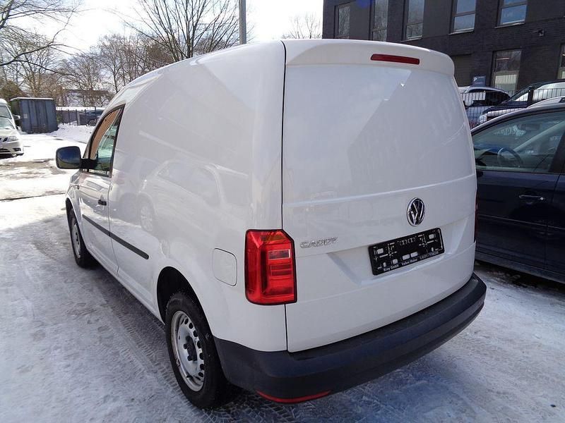Gebraucht VW Caddy 75 PS (55 kW) 2020 Weiß Van / Kleinbus