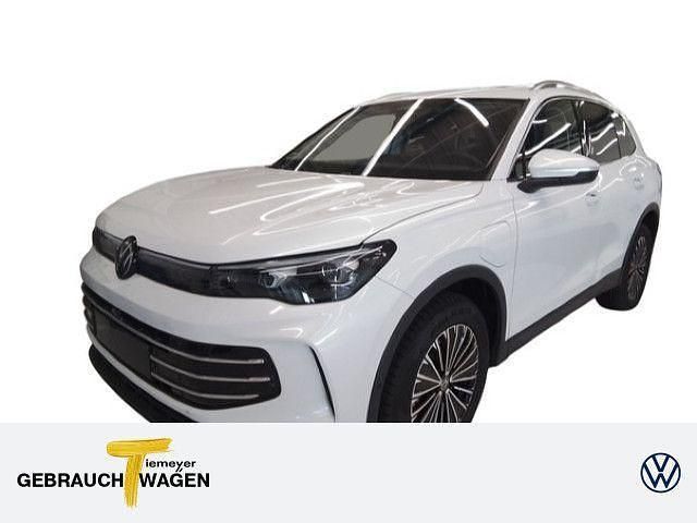 Weiß Gebraucht 2024 VW Tiguan IQ Drive SUV | 48.660 € (Teuer) - Bild 1/4
