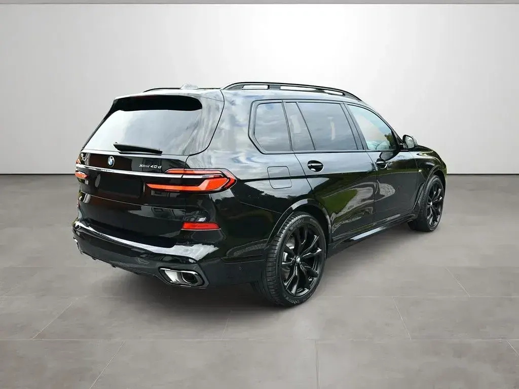 Gebraucht BMW X7 Performance 352 PS (258 kW) 2023 Schwarz SUV
