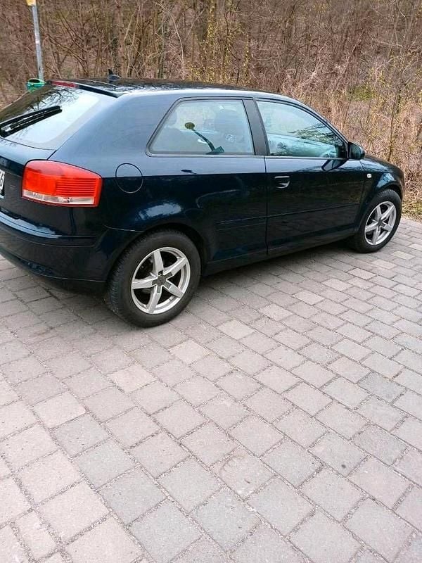 Second-hand Audi A3 150 CP (110 kW) 2004 Albastru Hatchback