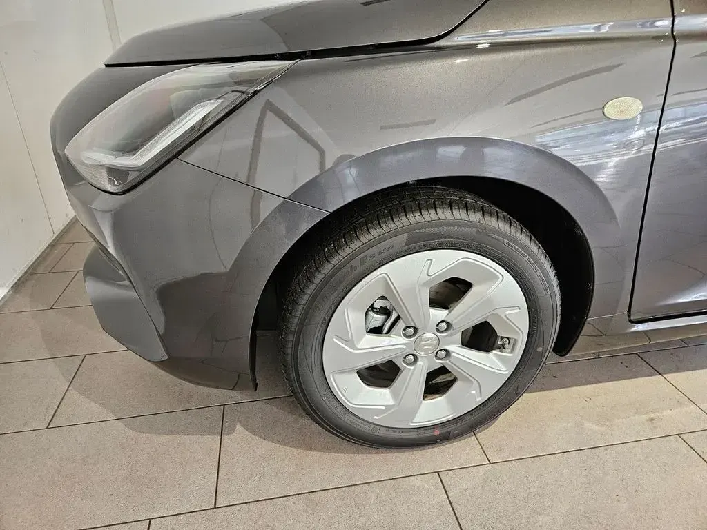 Gebraucht Suzuki Swift Comfort 83 PS (61 kW) 2025 Grau Kleinwagen