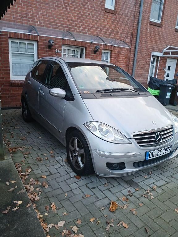 Gebraucht Mercedes A180 Avantgarde 109 PS (80 kW) 2006 Silber Van / Kleinbus