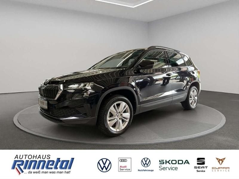 Blackmagic perleffekt Gebraucht 2024 Skoda Karoq Selection SUV | 29.880 € (Guter Preis) - Bild 1/4