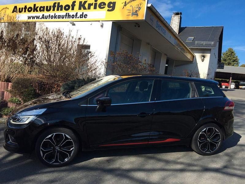 Gebraucht Renault Clio IV Intens 118 PS (86 kW) 2017 Schwarz Limousine