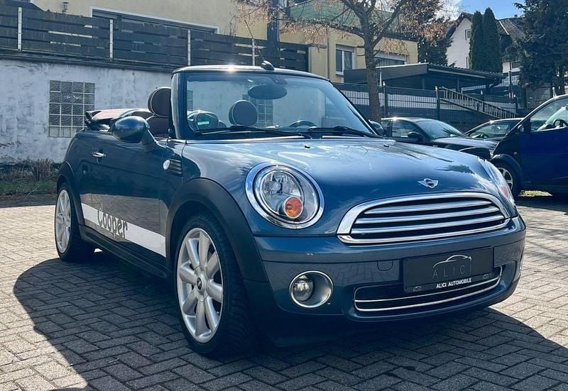 Gebraucht Mini Cooper Cabriolet 122 PS (89 kW) 2010 Blau Cabrio
