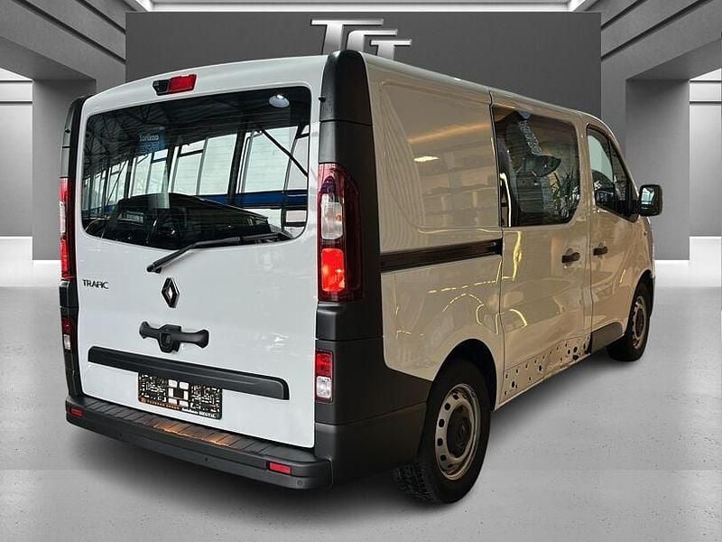 Gebraucht Renault Trafic Komfort 120 PS (88 kW) 2022 Weiß Van / Kleinbus