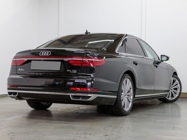 Verkauft Audi A8 3.0 Diesel, gebraucht 2019, 27.821 km in München