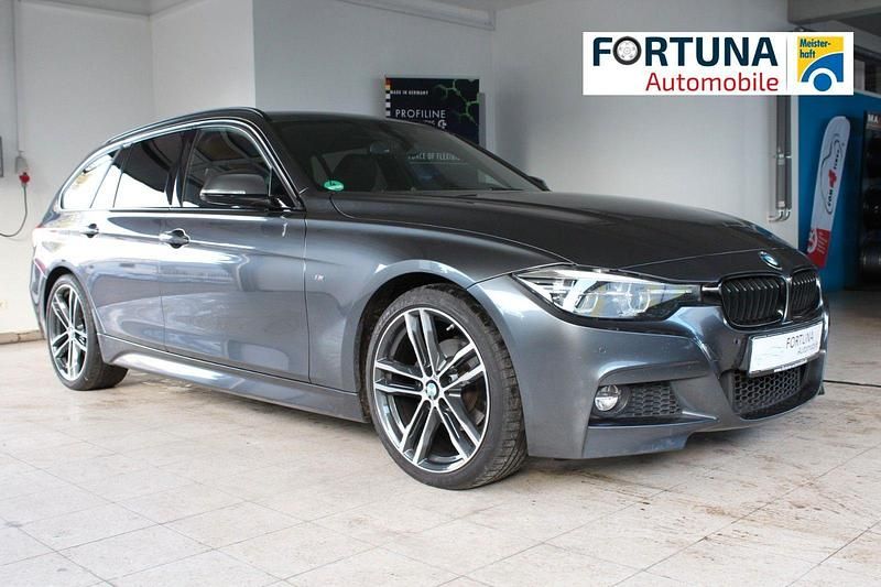 Grau Gebraucht 2017 BMW 320 M Sport Kombi | 19.980 € (Fairer Preis) - Bild 1/4