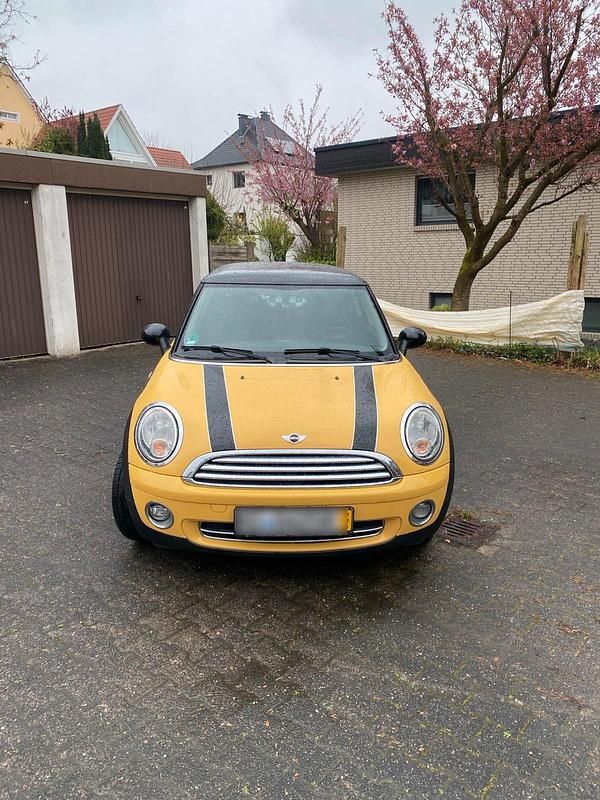 Second-hand Mini Cooper 88 CP (64 kW) 2007 Galben Hatchback