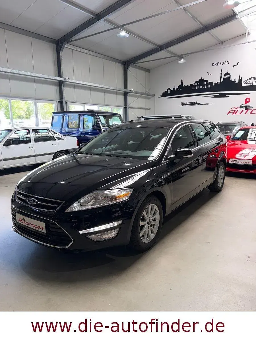 Gebraucht Ford Mondeo Titanium X 239 PS (175 kW) 2012 Schwarz Kombi