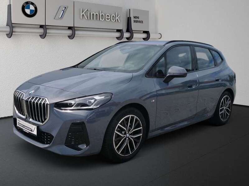 Sparkling kupfergrau metallic Gebraucht 2024 BMW 218 Active Tourer Efficient Dynamics Van / Kleinbus | 36.990 € (Teuer) - Bild 1/4