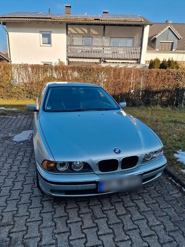 Gebraucht BMW 520 150 PS (110 kW) 2000 Grün Limousine
