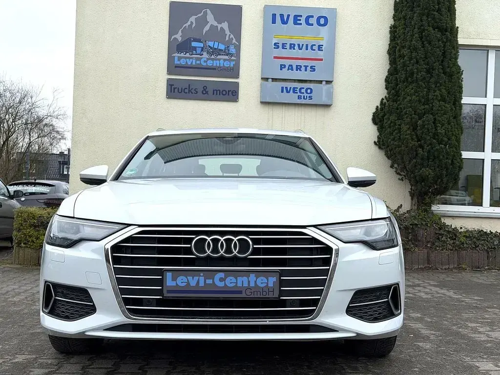 Gebraucht Audi A6 Sport 163 PS (119 kW) 2019 Weiß Kombi