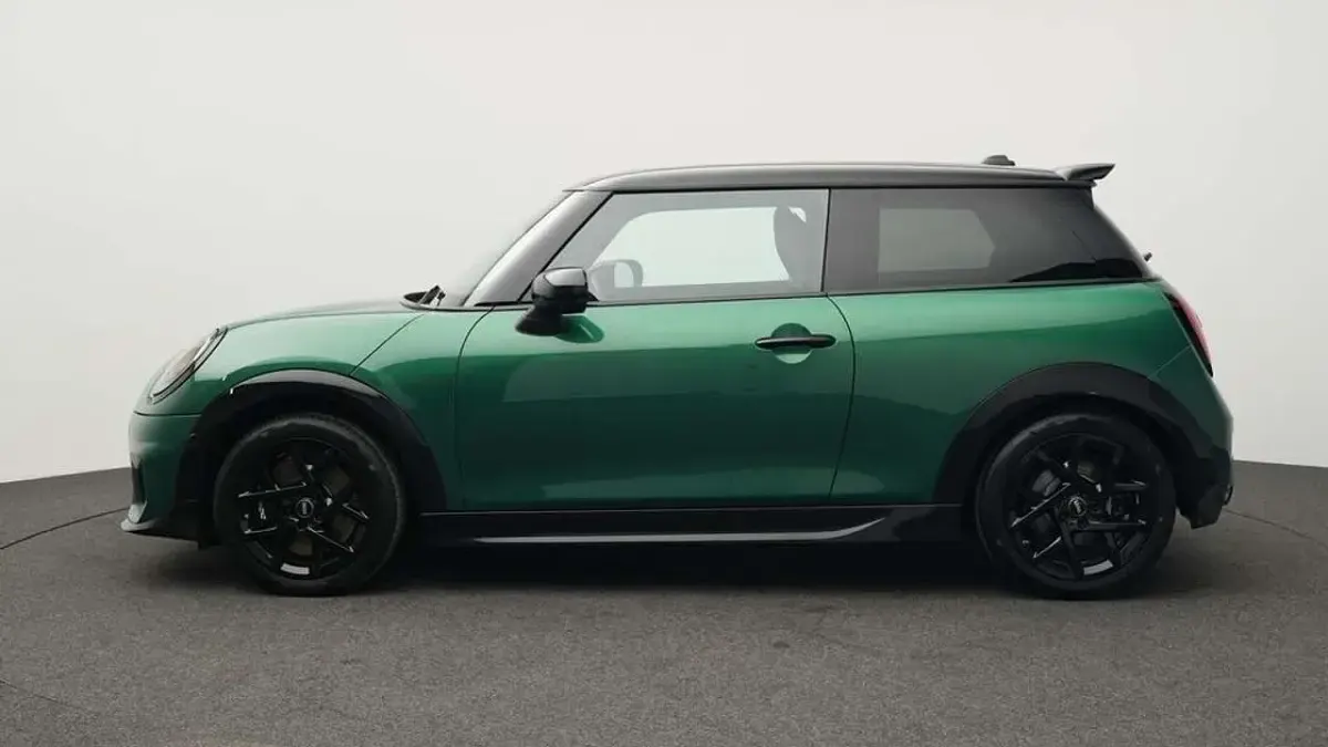 Gebraucht Mini John Cooper Works 156 PS (114 kW) 2025 Grün Kleinwagen