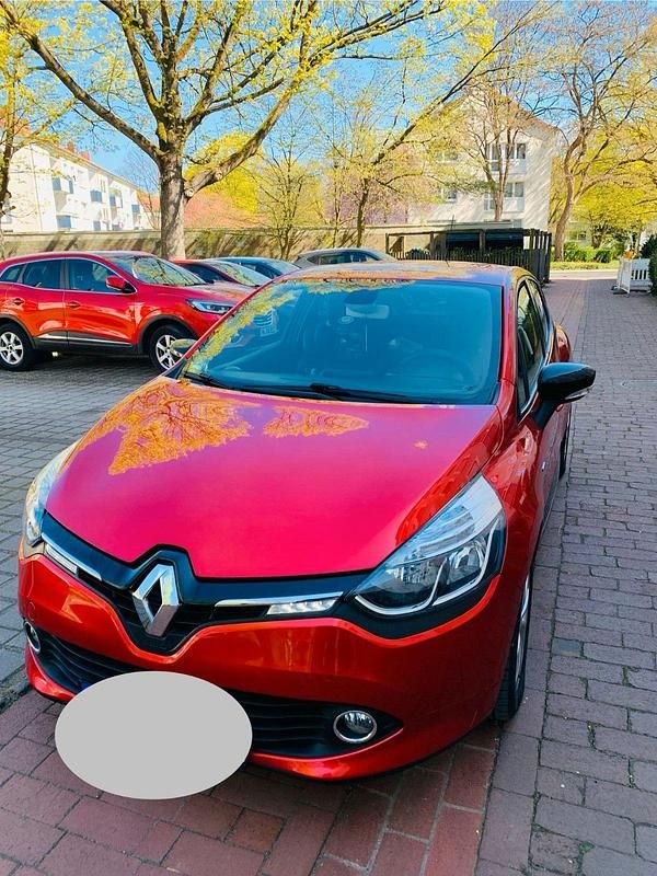 Gebraucht Renault Clio IV 91 PS (66 kW) 2016 Rot Kleinwagen