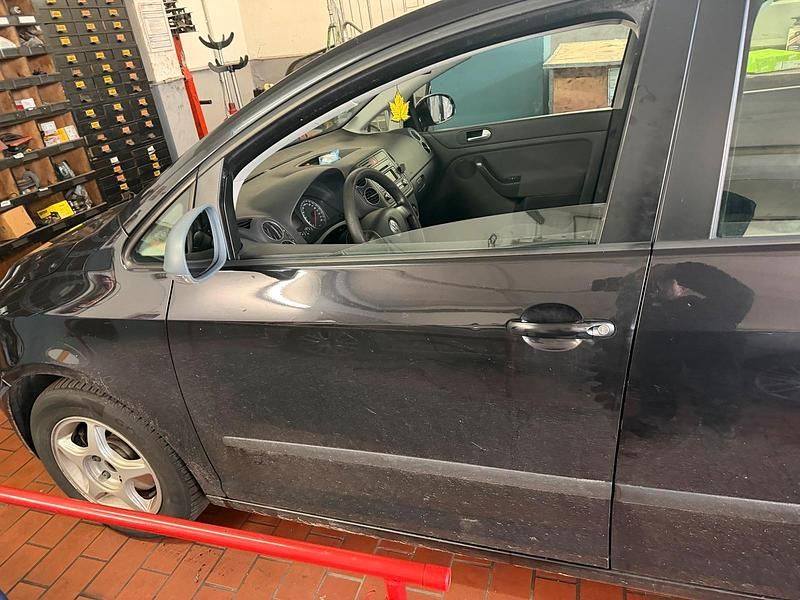 Gebraucht VW Golf IV 105 PS (77 kW) 2005 Schwarz Kleinwagen