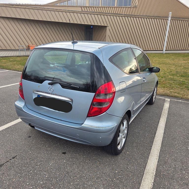 Gebraucht Mercedes A150 Avantgarde 95 PS (69 kW) 2007 Blau Limousine