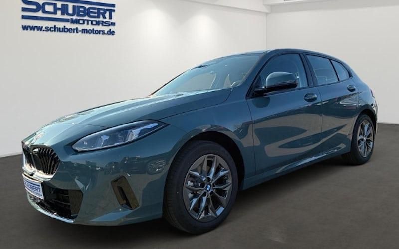 Neu BMW 116 Performance 122 PS (89 kW) 2026 Schwarz Kleinwagen