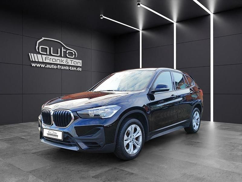 Schwarz Gebraucht 2021 BMW X1 Advantage SUV | 26.990 € (Fairer Preis) - Bild 1/4
