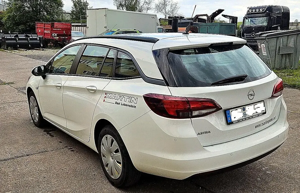 Gebraucht Opel Astra 110 PS (80 kW) 2019 Weiß Kombi