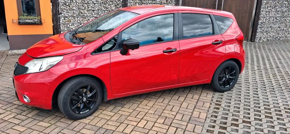 Gebraucht Nissan Note 90 PS (66 kW) 2015 Rot Kleinwagen