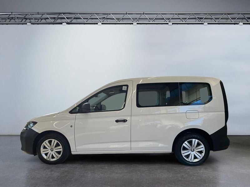 Gebraucht VW Caddy Basis 114 PS (83 kW) 2021 Candyweiß Van / Kleinbus