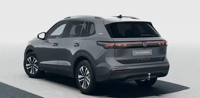 Neu VW Tiguan 150 PS (110 kW) 2026 Delfingrau metallic SUV