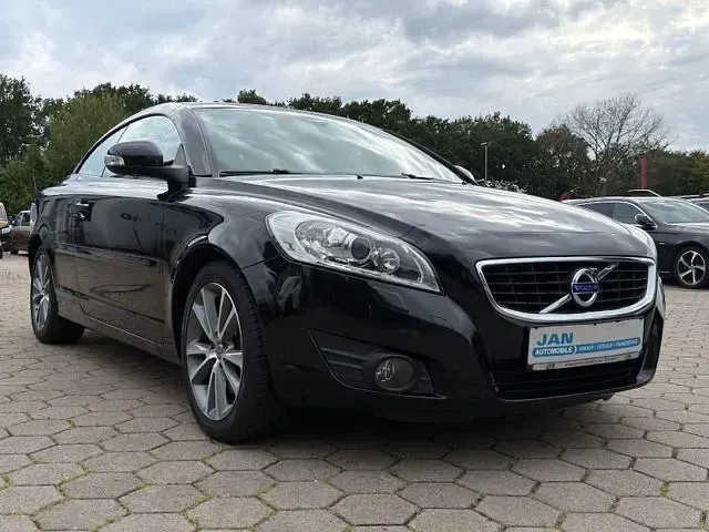 Gebraucht Volvo C70 Summum 136 PS (100 kW) 2010 Schwarz Cabrio