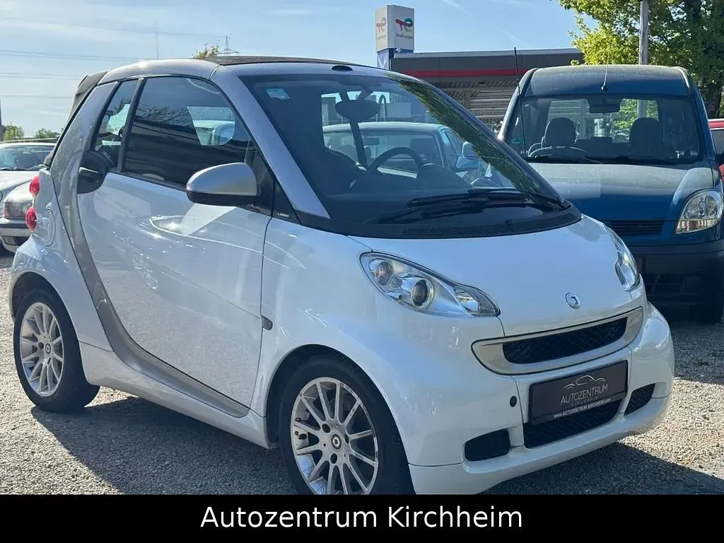 Używany Smart ForTwo Cabrio 71 KM (52 kW) 2011 Liquid paper Kabriolet