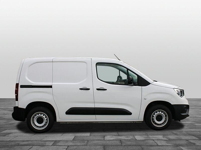 Gebraucht Opel Combo Edition 110 PS (80 kW) 2022 Weiß Van / Kleinbus