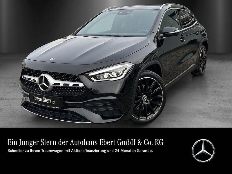 Gebraucht Mercedes GLA250 Business 218 PS (160 kW) 2022 Schwarz SUV